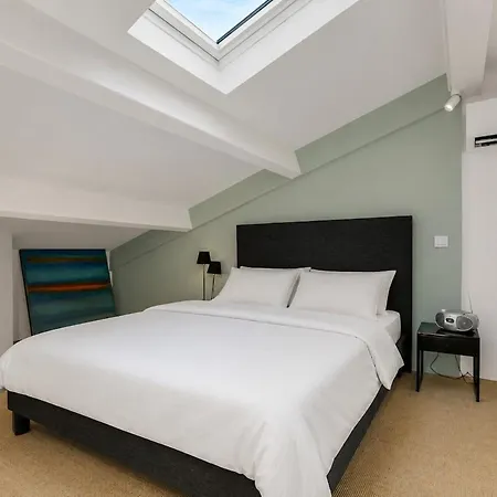 Duplex à 50 Mètres De La